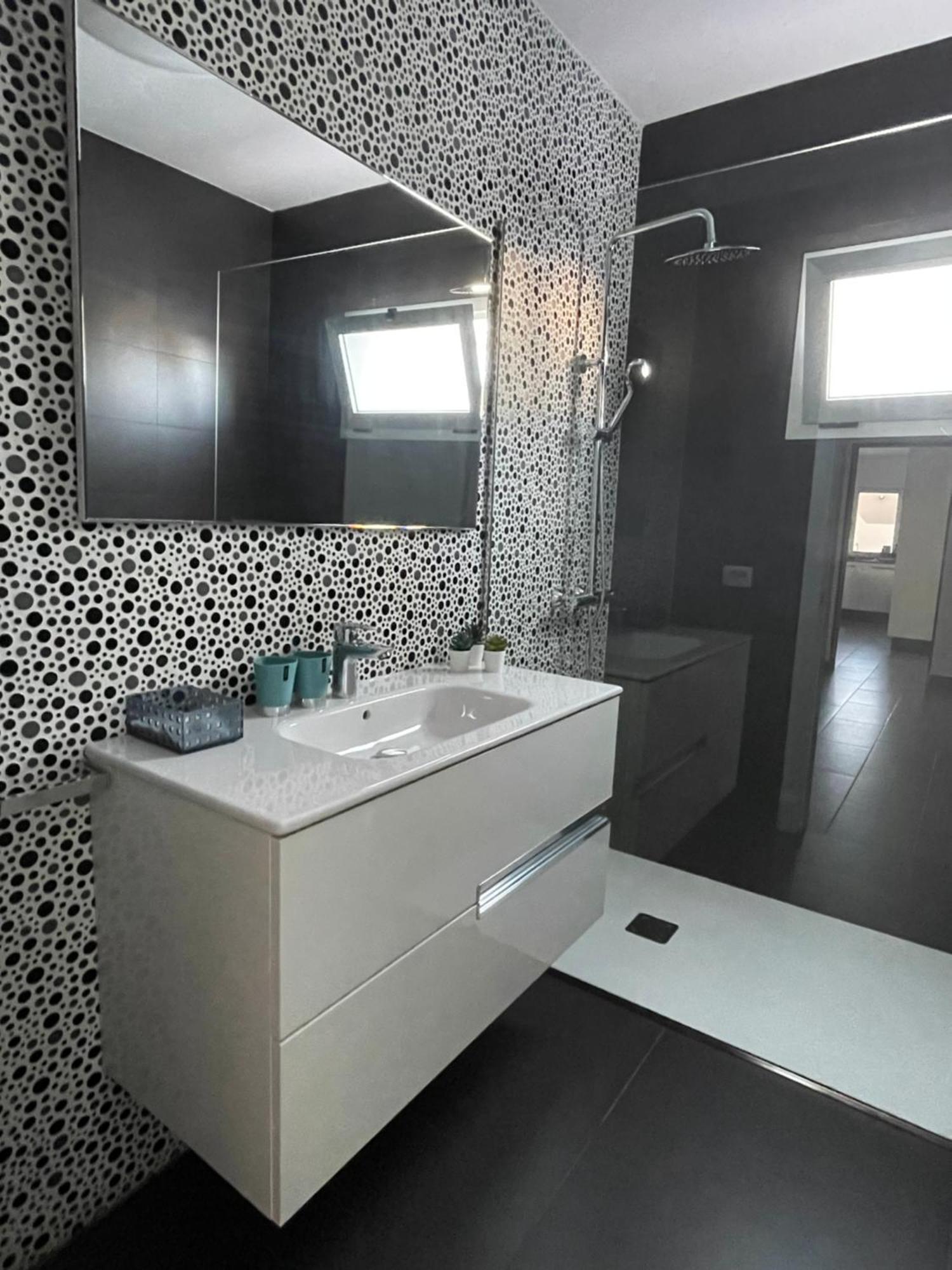 Villa Grey By Vulcano Homes Tahiche Ngoại thất bức ảnh
